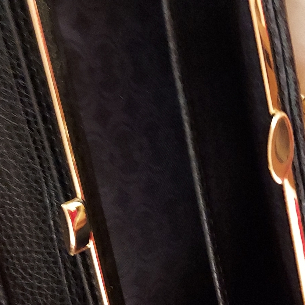 Wallet/Purse - Picture 6 of 8